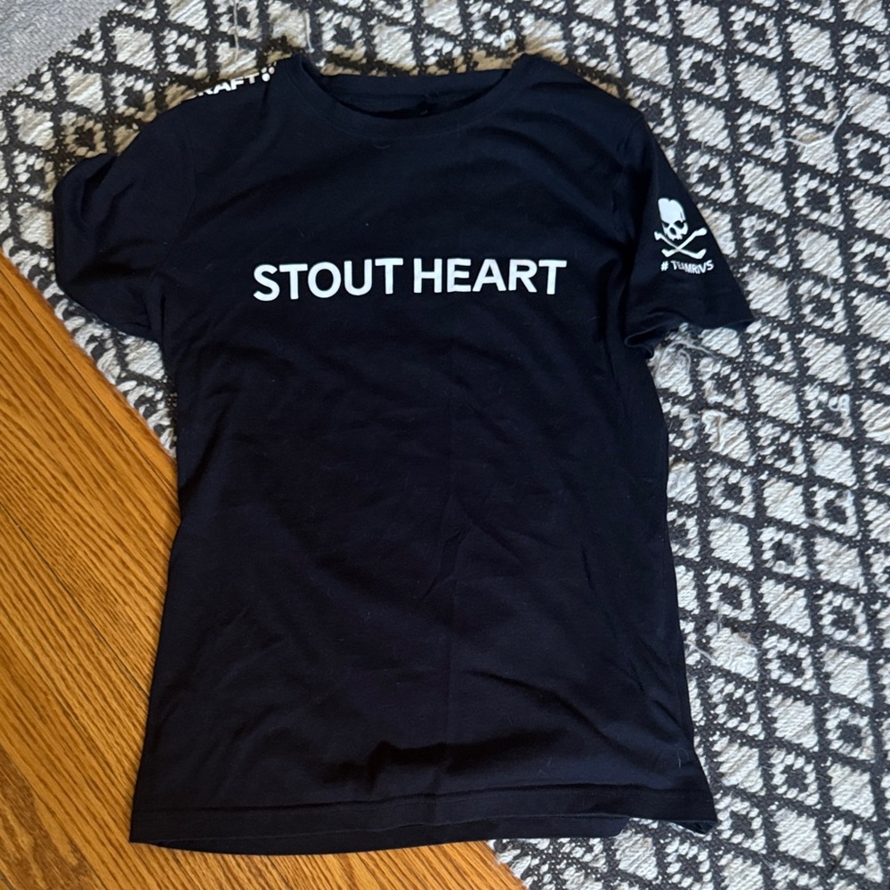 Craft Team Rivs Women’s Small T-Shirt